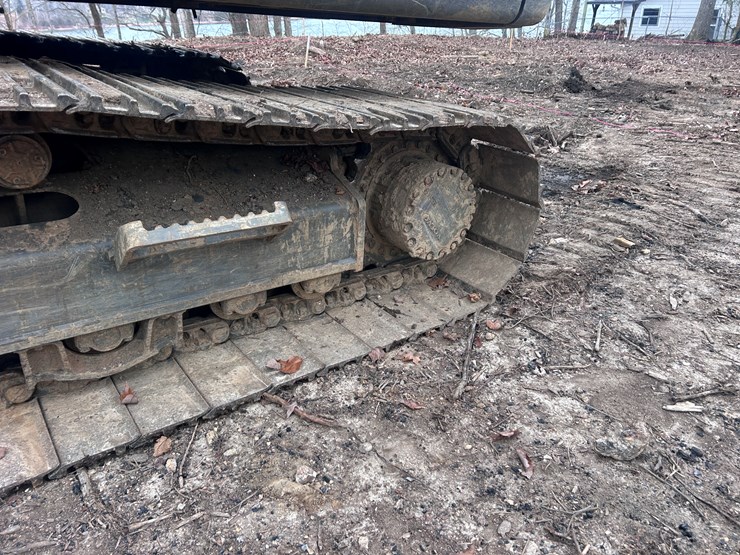 2022-volvo-ec220el-image-46