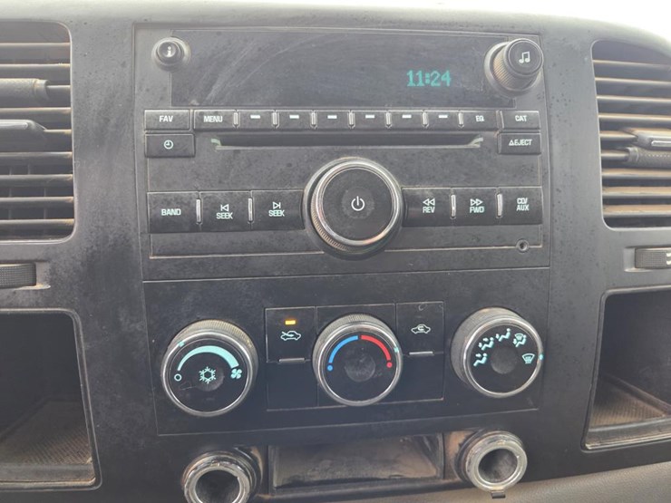 2008-chevrolet-2500-image-42