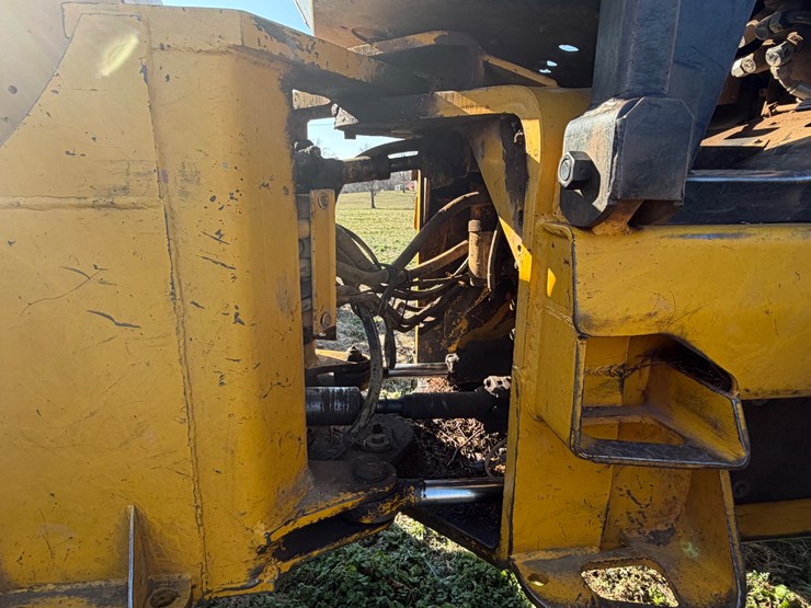 john-deere-640d-image-14