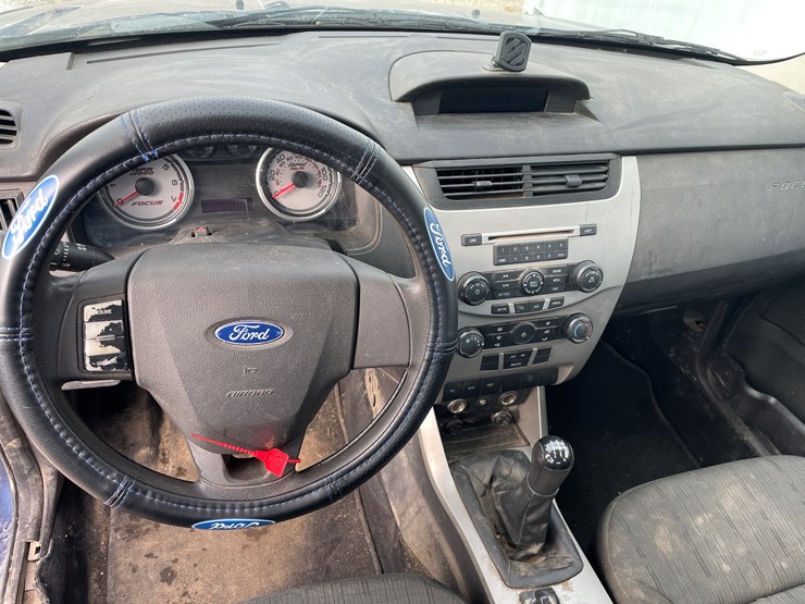 #1991-•-2009-blue-ford-focus-(has-wi-title)-(of)-image-12