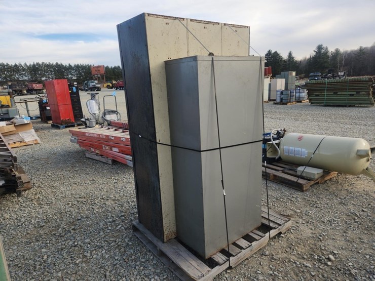 #6022-•-filing-cabinet-and-double-tier-lockers-image-2