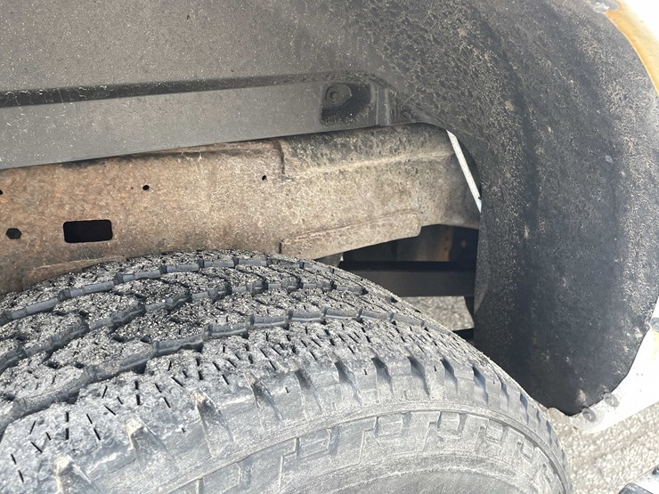 2016-ram-2500-tradesman-image-33