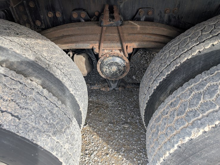 2001-national-1800-image-17