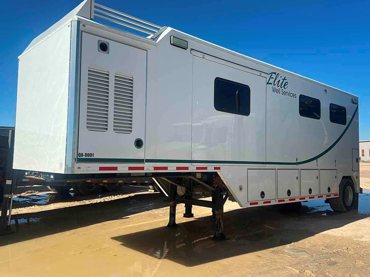 2012-brumley-manufacturing-data-van-trailer-image-1