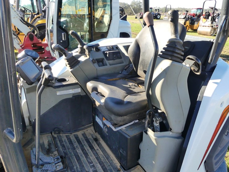 2020-bobcat-e42-image-15