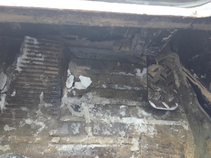 caterpillar-236d-image-40