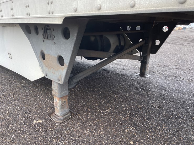 2017-utility-3000r-reefer-image-23