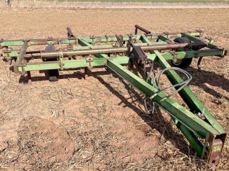 john-deere-hoeme-image-1