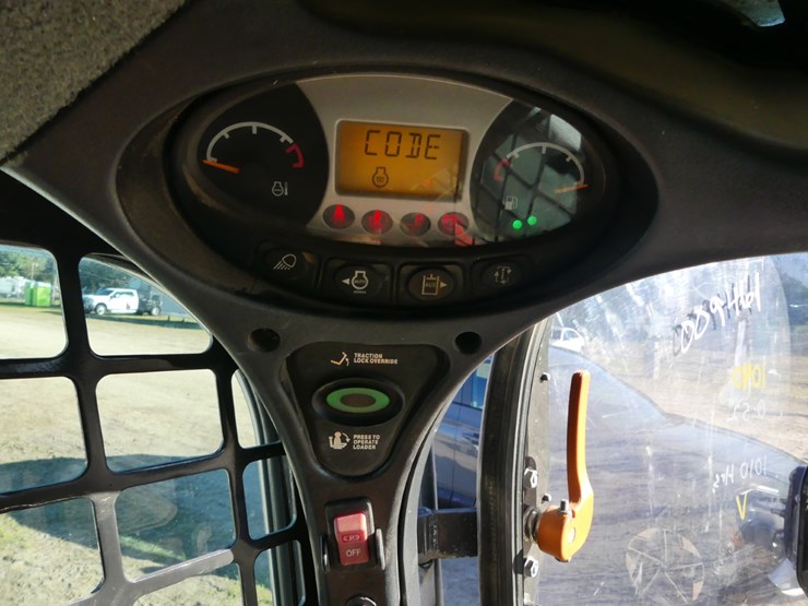 2021-bobcat-t770-image-16