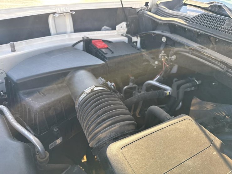 chevrolet-3500-image-15