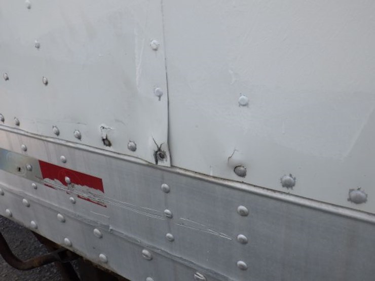 2015-great-dane-van-image-27