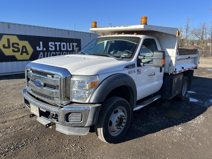 2015-ford-f450-xlt-sd-image-1