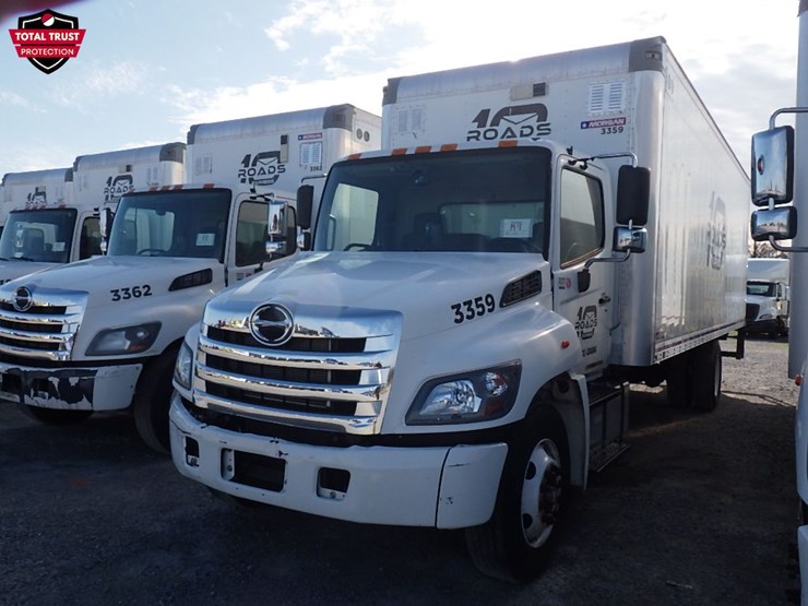 2020-hino-268a-image-1