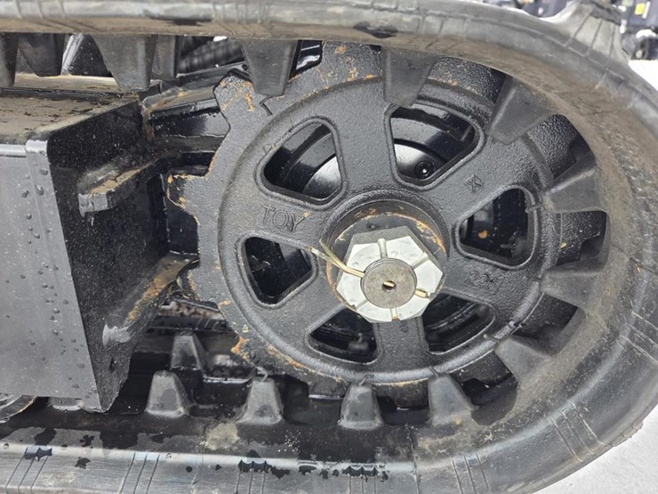 #2192-•-unused-future-ft15-mini-excavator-image-32