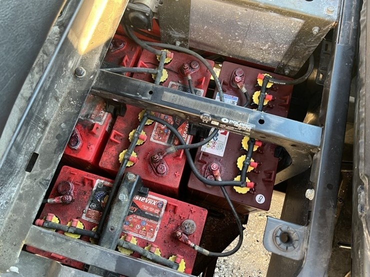 2011-polaris-ranger-ev-image-16