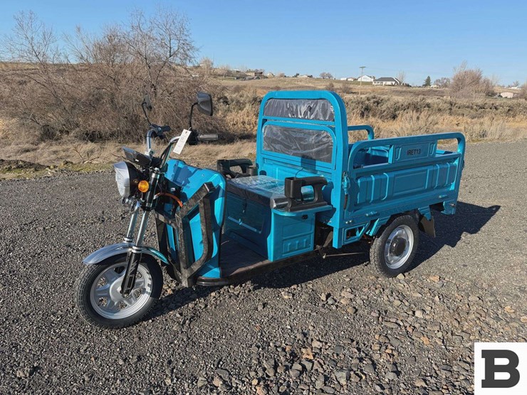 2025-ir-iret13-electric-tricycle-image-1