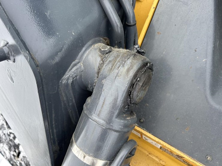 2019-deere-331g-image-13