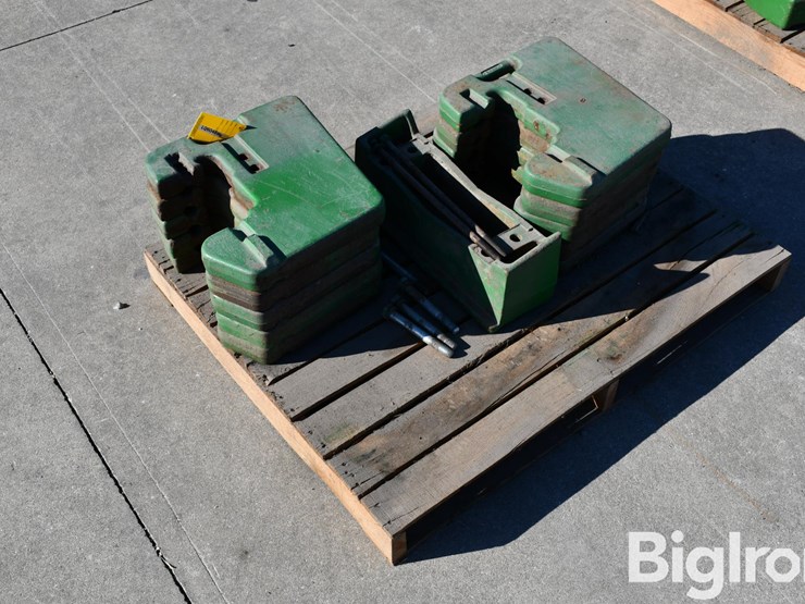 john-deere-10-image-1