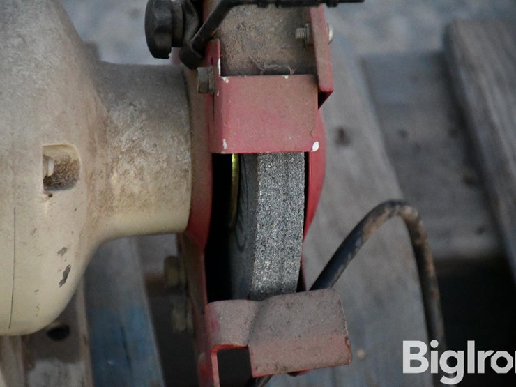 pallet-of-farm-support-image-15