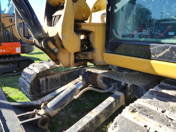 caterpillar-308e2-cr-image-9