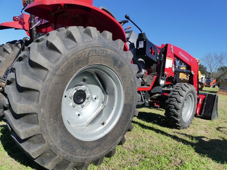 2017-mahindra-1526-image-6