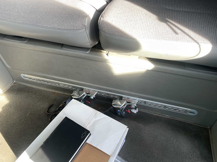 2005-chevrolet-venture-image-78