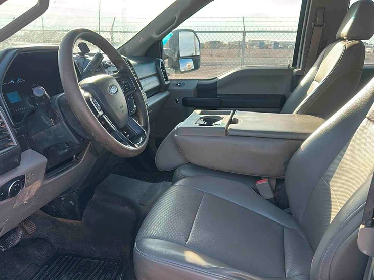 2019-ford-f350-image-8