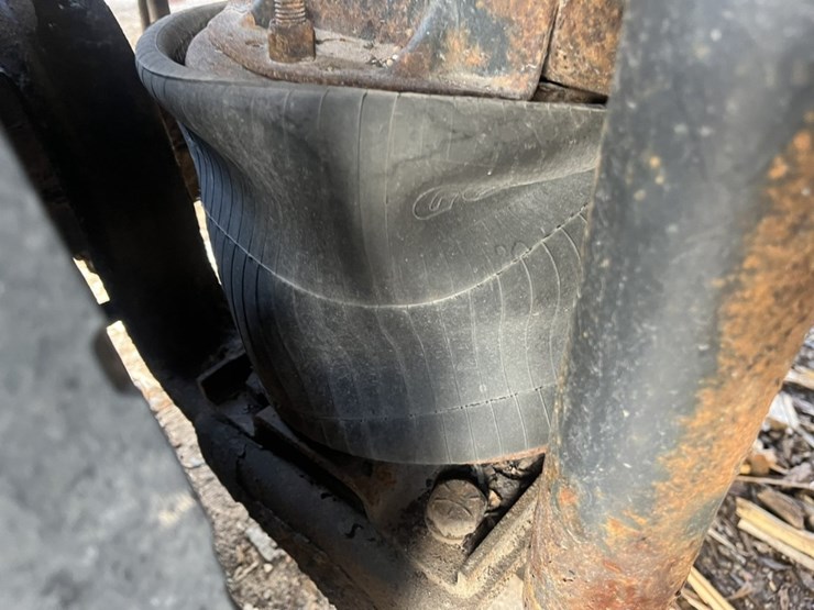 #1556-•-1999-mack-e7-460-day-cab-truck-tractor-image-58