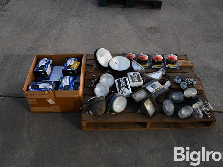 pallet-of-different-types-of-lights-image-6