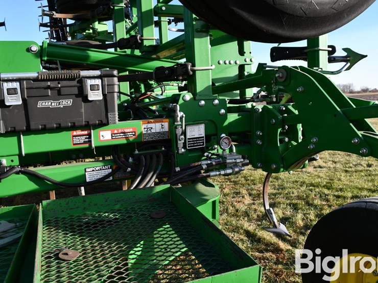 2018-john-deere-2018-image-14