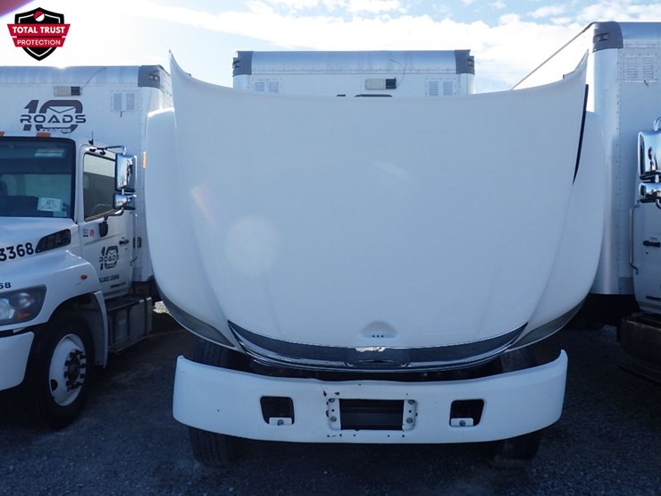 2020-hino-268a-image-14