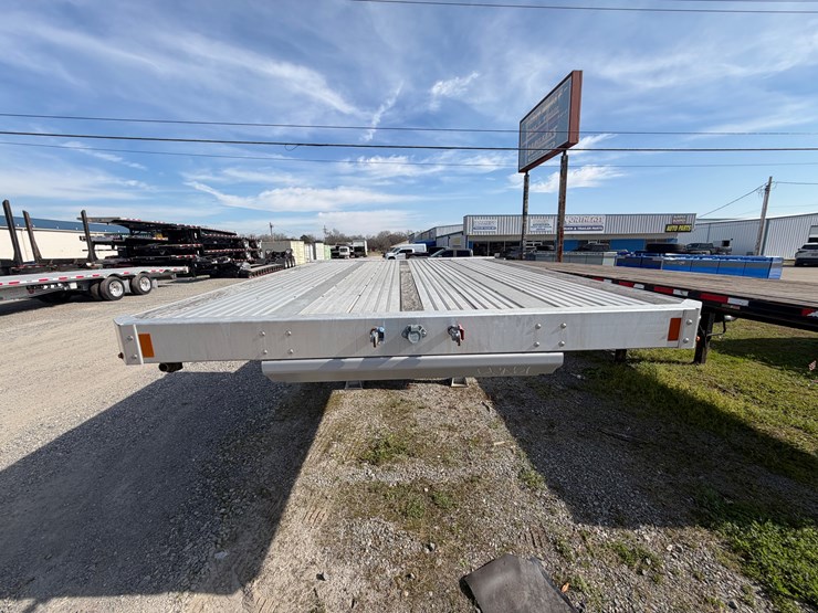 2024-doonan-titanium-image-16