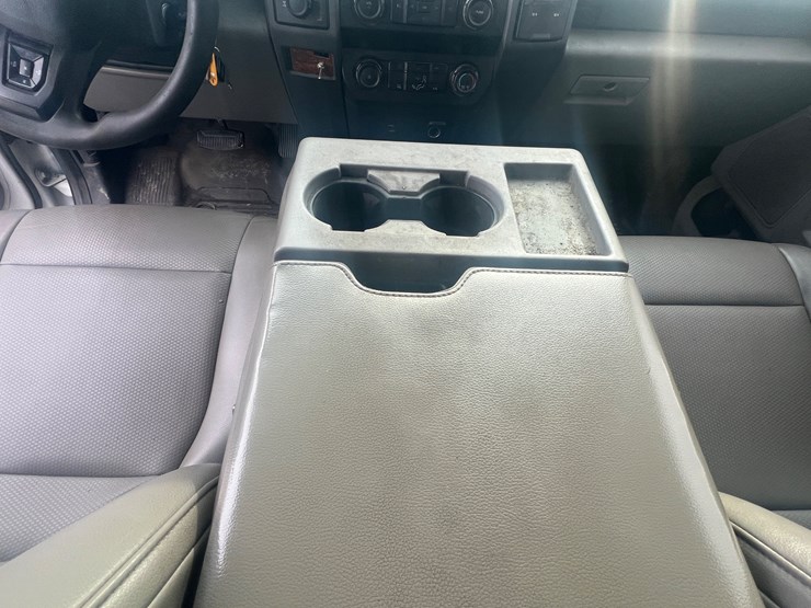 2019-ford-f250-xl-image-26