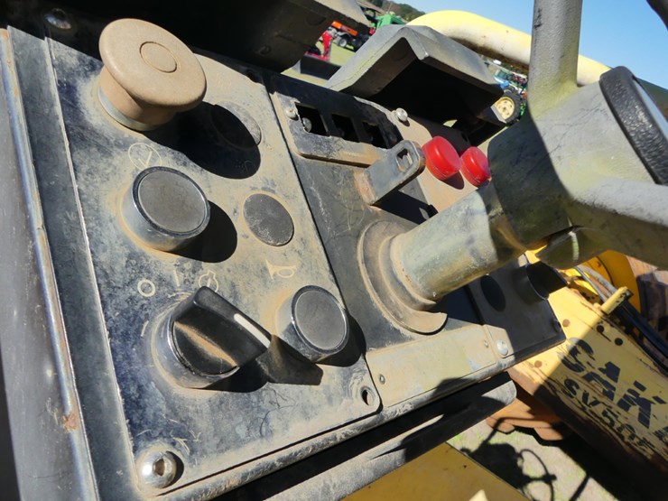 2008-dynapac-ca150d-image-12