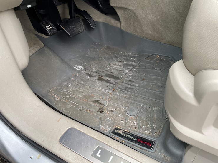 2012-lincoln-mkx-image-35