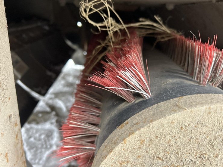 #5012-•-power-boss-tss-floor-scrubber-sweeper-image-13