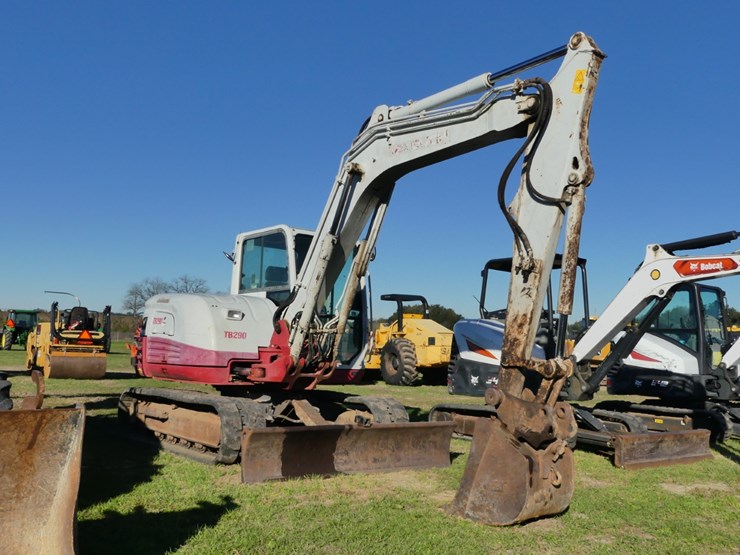 takeuchi-tb290-image-1