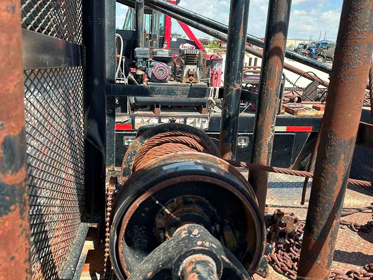 2011-international-4400-image-6