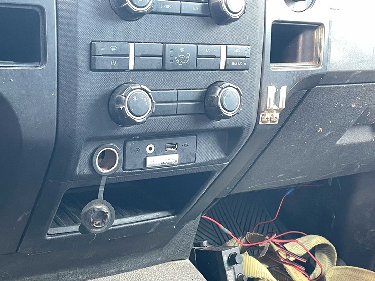 2013-ford-f150-image-68