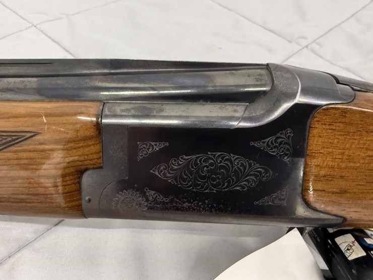 browning-citori-12-gauge-shotgun-image-9