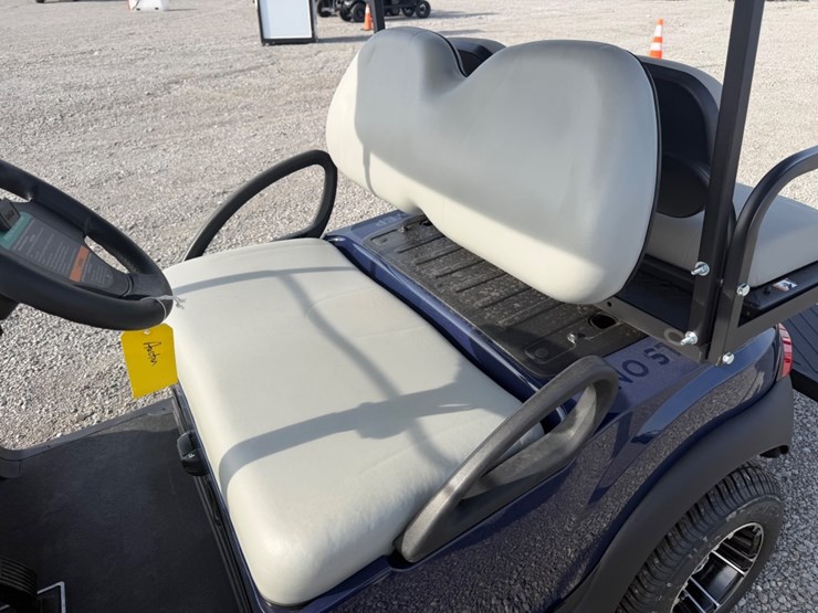 #30693-•-2026-clubcar-tempo-4-cpo-4-passenger-electric-golf-image-6