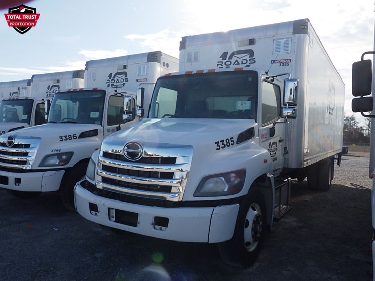 2020-hino-268a-image-1