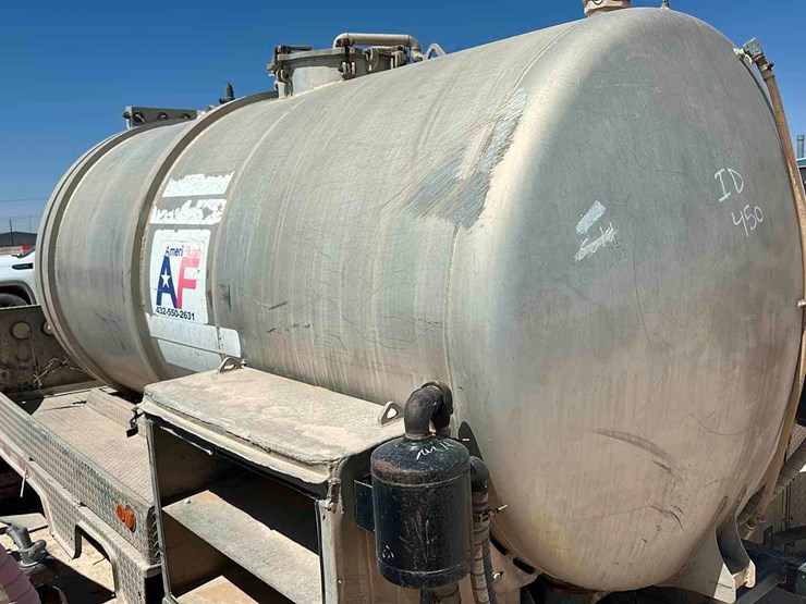 900-gal-sewage-vacuum-bed-image-3