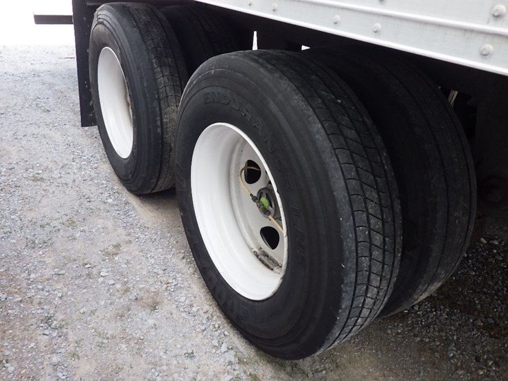 2018-hyundai-translead-image-8