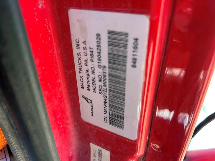 2020-mack-p164t-image-16