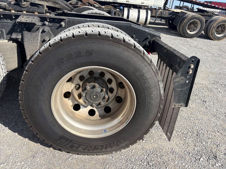 2019-international-lt-image-10