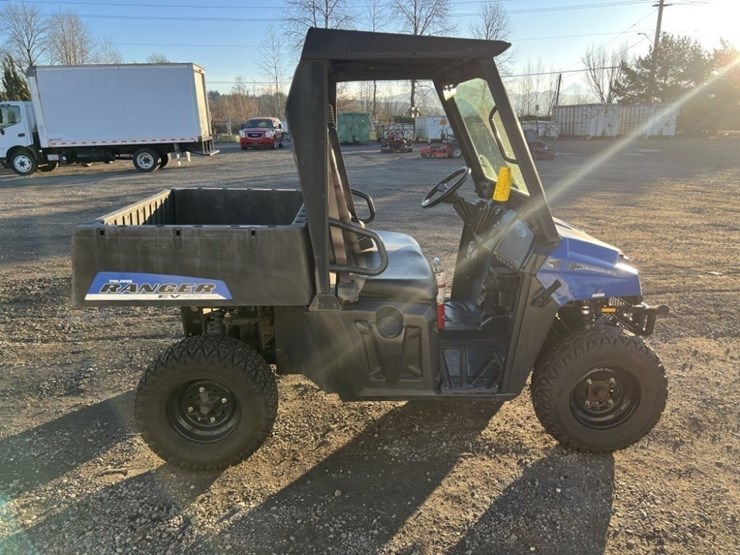 2011-polaris-ranger-ev-image-3