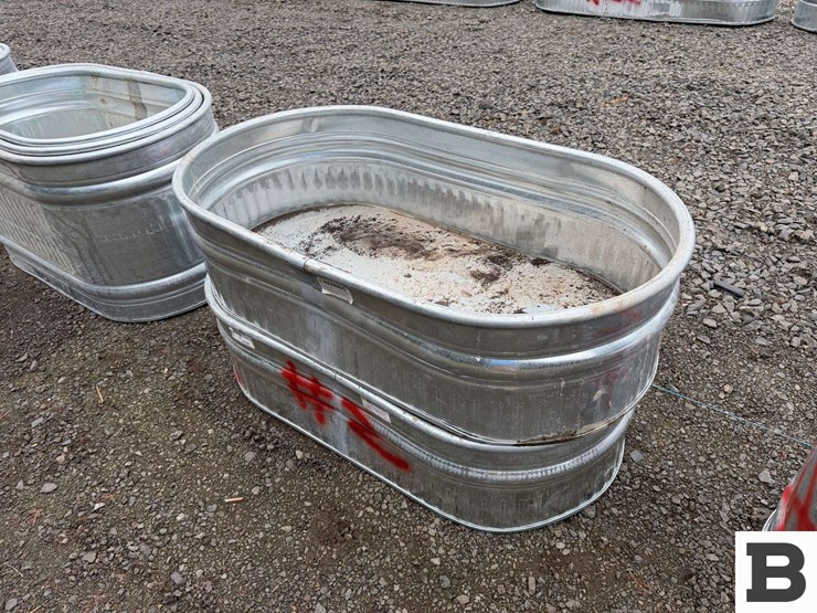 behlen-country-galvanized-round-end-stock-tanks---factory-defect/damaged-image-3