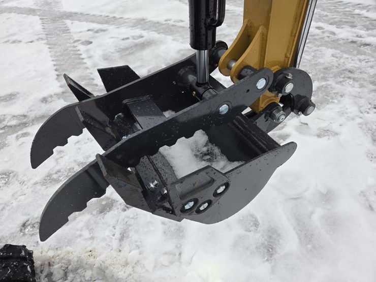 #5037-•-cfg-industrial-qk20r-mini-excavator-image-9