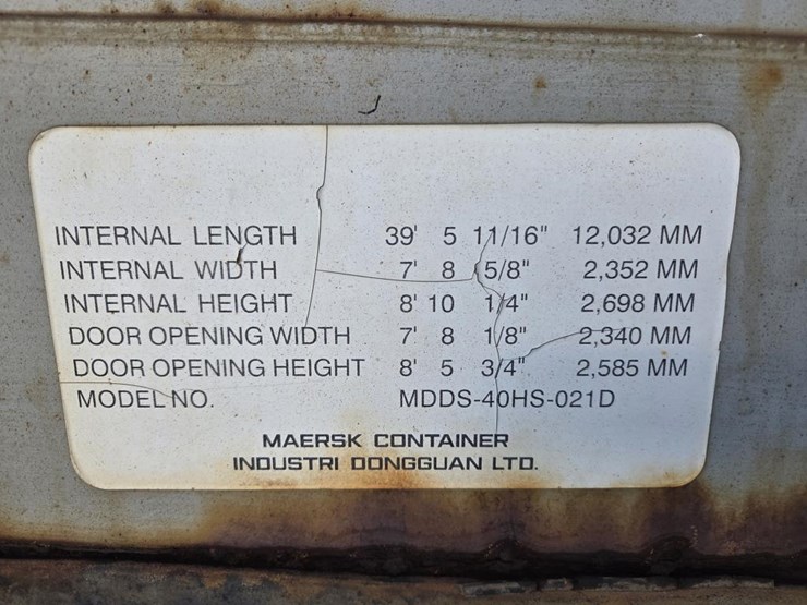 #5015-•-40'-shipping-container-image-13